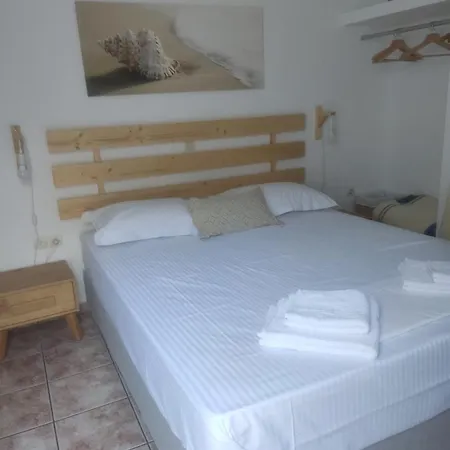 Ioannas A4 Апартаменты Merichas